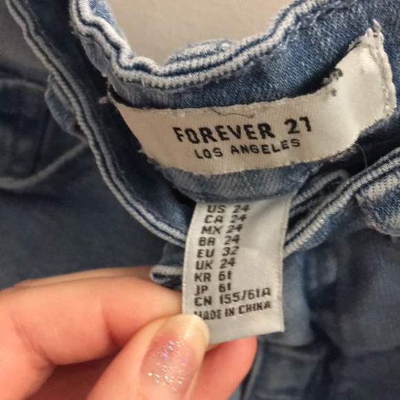 Forever 21 shorts - Picture 2 of 2